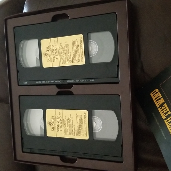 Gone With The Wind Collector VHS Set Complete With Book - Picture 3 of 4